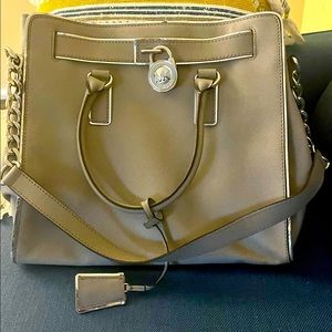 Michael Kors Large Hamilton tote in pearl grey with metallic trim